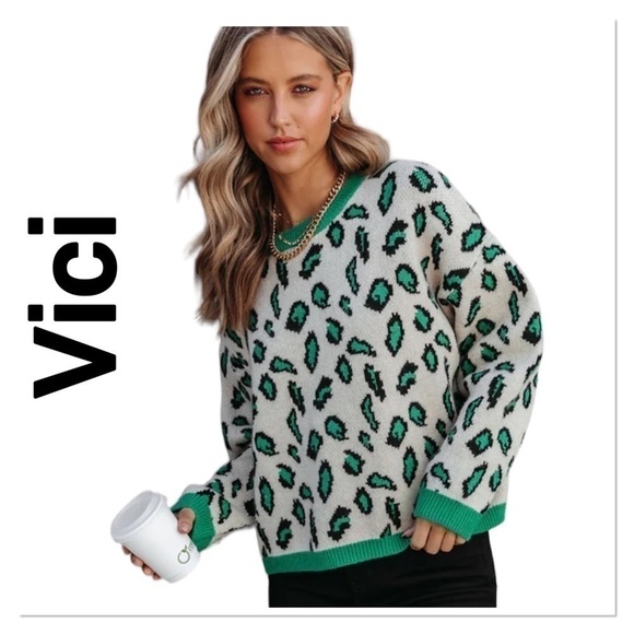 VICI Amazonia Green Leopard Print Sweater large New with tags - Picture 1 of 11